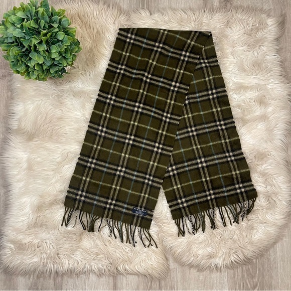 Burberry Check 100% Cashmere Scarf‎ - Picture 1 of 5